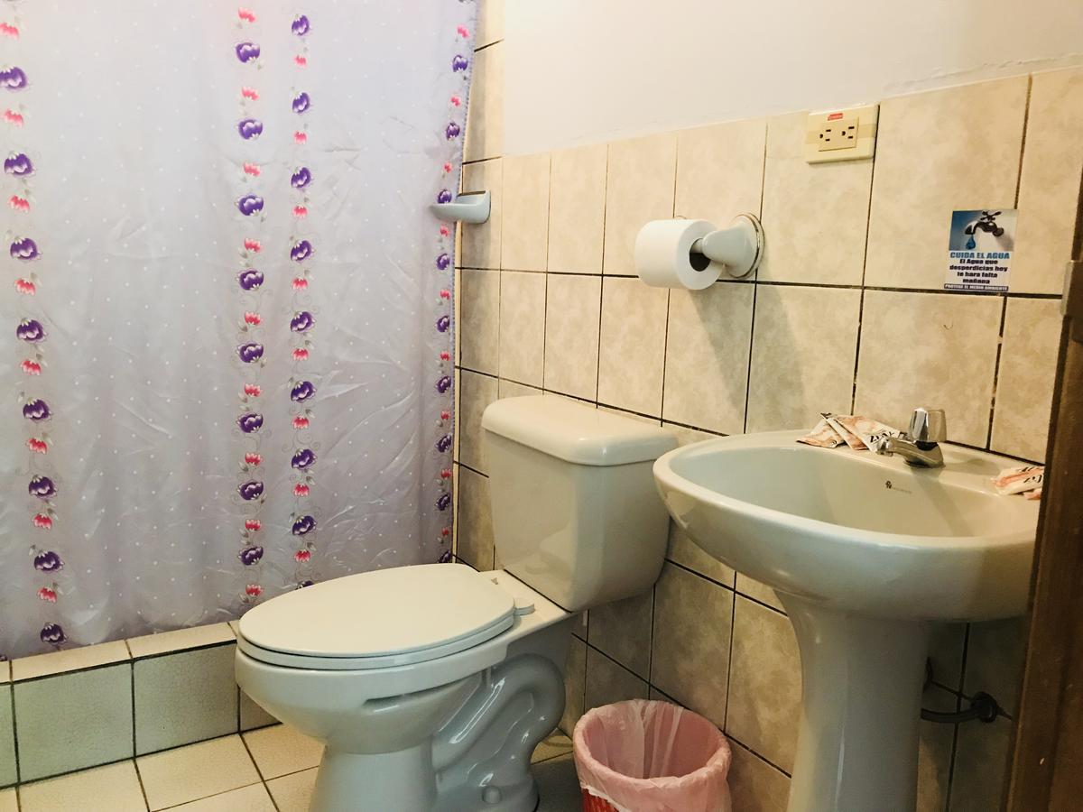 Hostal Princesa Maria Баньйос Екстер'єр фото