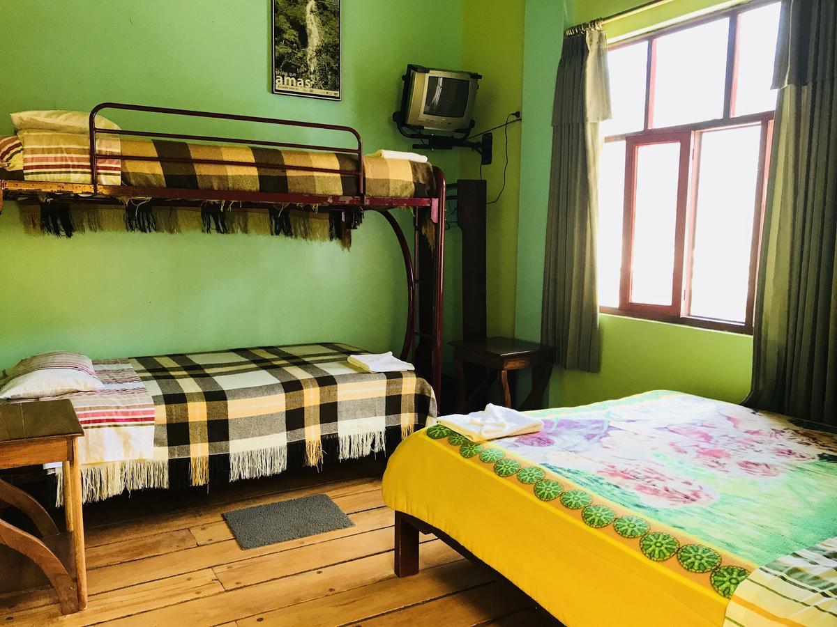 Hostal Princesa Maria Баньйос Екстер'єр фото